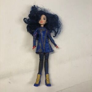 Disney Descendants 2 Evie Isle of the Lost Poseable Doll Blue Outfit Hasbro 2014